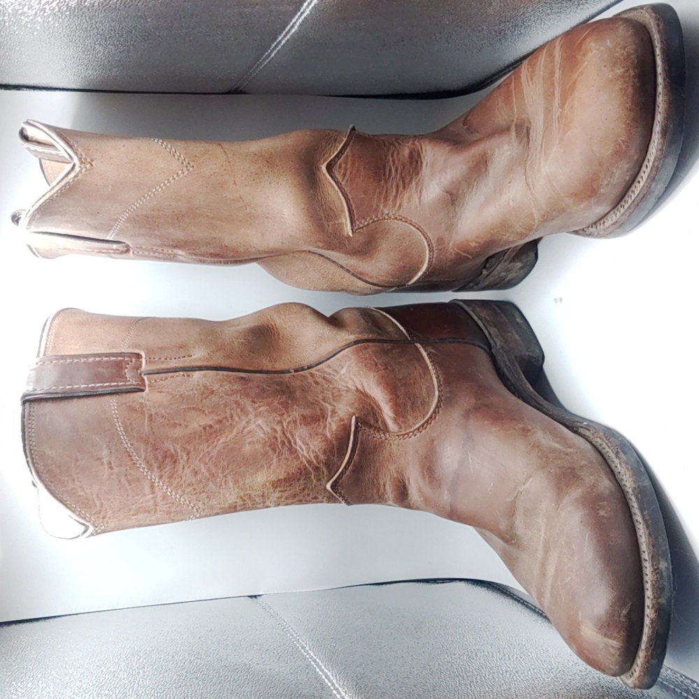 Brown Justin Cowboy Boots